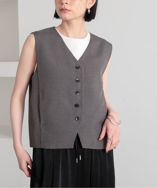 for/c（フォーシー）の「[セットアップ対応]チドリショートジレ【サスティナブル】（ベスト・レディース・ホワイト×ブラウン/ブラック×ホワイト/ブラック×カーキ・L/M）」の3枚目の写真