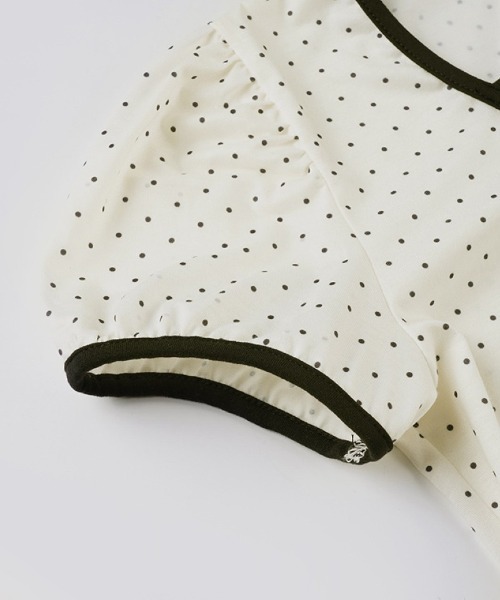 Ritzy(リッツィー)の「ドット柄 リボンフリル トップス(Tシャツ/カットソー・レディース・ブラック/ベージュ・M)」の16枚目の写真