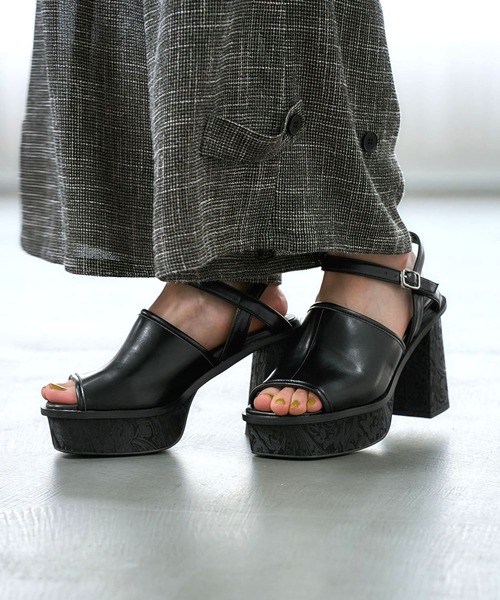 HARE（ハレ）の「ガラソールチャンキーサンダル(HARE)（サンダル・レディース・ブラック系その他/ブラック/シルバー・SMALL/MEDIUM/LARGE）」の7枚目の写真