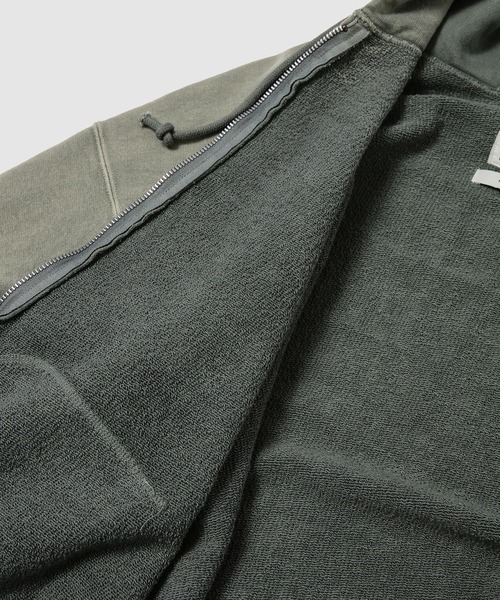 BOW WOW(バウワウ)の「FADED ZIP HOODIE HONOR NEWSBOY(パーカー・メンズ・カーキ・XL/L)」の5枚目の写真