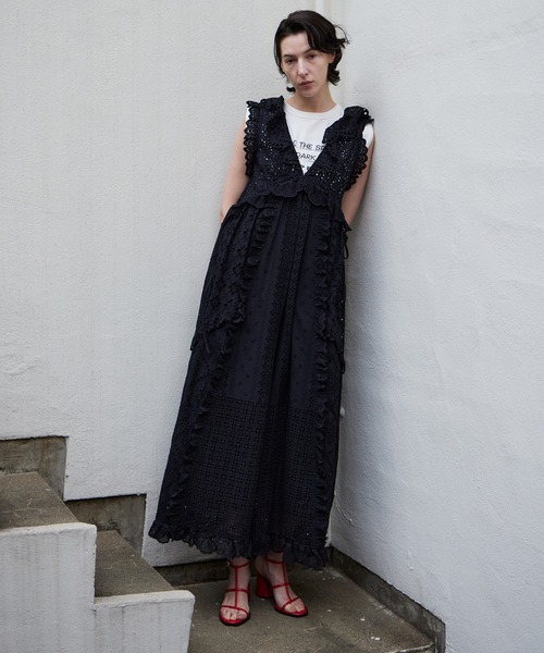 MAISON SPECIAL（メゾンスペシャル）の「【PRE-ORDER】Lace Patch Rompers/レースパッチロンパース（サロペット/オーバーオール・レディース・ホワイト/ブラック・36/38）」の3枚目の写真