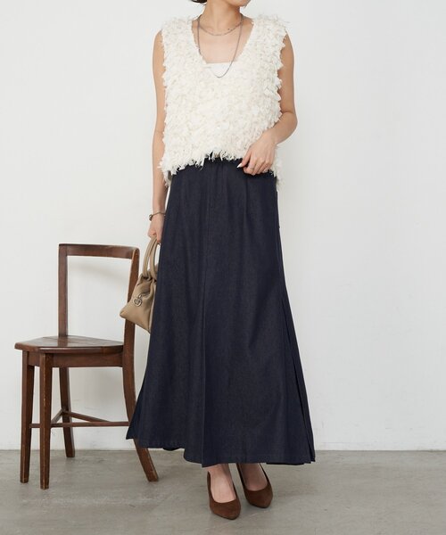 Jena espace merveilleux（ジェナ　エスパスメルヴェイユ）の「異素材デニム切替スカート（スカート・レディース・ネイビー/ブルー・FREE）」の14枚目の写真