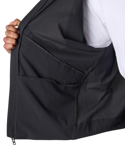 UNDER ARMOUR(アンダーアーマー)の「UAアンストッパブル エアベント ジャケット(ライフスタイル/メンズ)(その他アウター・メンズ・ブラック・L/XL/M/S/2XL)」の6枚目の写真