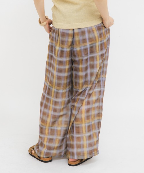 KBF(ケイビーエフ)の「シアーチェックWIDEパンツ(その他パンツ・レディース・ブラウン系その他/グリーン系その他・ONE)」の5枚目の写真