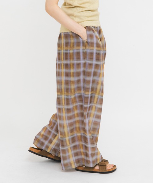 KBF(ケイビーエフ)の「シアーチェックWIDEパンツ(その他パンツ・レディース・ブラウン系その他/グリーン系その他・ONE)」の6枚目の写真