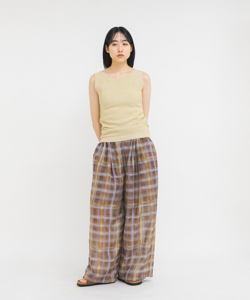 KBF(ケイビーエフ)の「シアーチェックWIDEパンツ(その他パンツ・レディース・ブラウン系その他/グリーン系その他・ONE)」の7枚目の写真