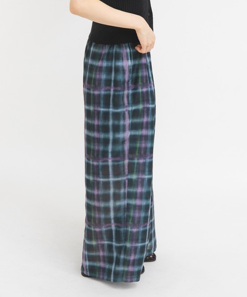 KBF(ケイビーエフ)の「シアーチェックWIDEパンツ(その他パンツ・レディース・ブラウン系その他/グリーン系その他・ONE)」の13枚目の写真