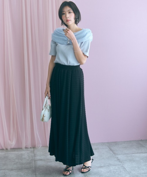 marun（マルン）の「＜大きいサイズ＞デコルテオーガンジー使いオフショル風カットソー marun（Tシャツ/カットソー・レディース・サックスブルー/ブラック・4L/3L/LL/L/5L）」の15枚目の写真