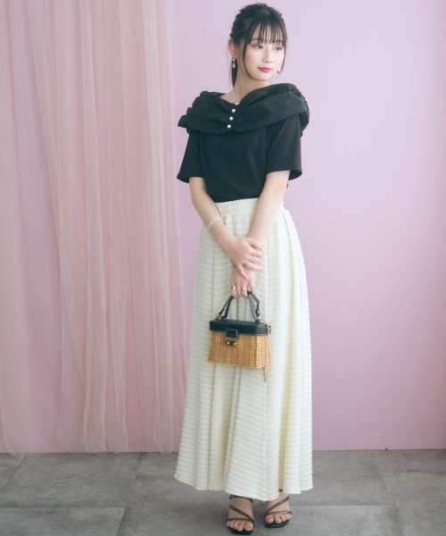 marun（マルン）の「＜大きいサイズ＞デコルテオーガンジー使いオフショル風カットソー marun（Tシャツ/カットソー・レディース・サックスブルー/ブラック・4L/3L/LL/L/5L）」の18枚目の写真