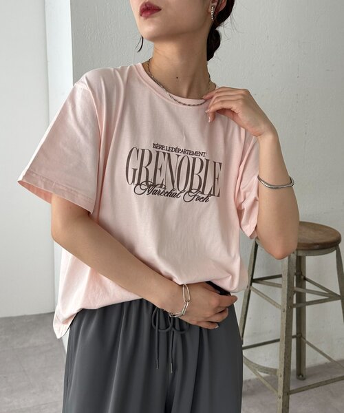 DISCOAT(ディスコート)の「GRENOBLEロゴTシャツ(Tシャツ/カットソー・レディース・オフホワイト/ベビーピンク/ブラック・FREE)」の13枚目の写真