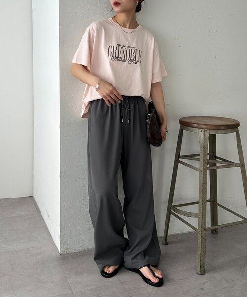 DISCOAT(ディスコート)の「GRENOBLEロゴTシャツ(Tシャツ/カットソー・レディース・オフホワイト/ベビーピンク/ブラック・FREE)」の11枚目の写真