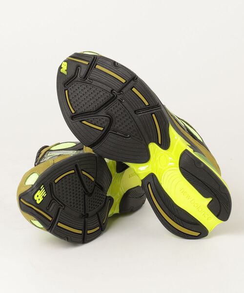 NEW BALANCE(ニューバランス)の「Abzorb 2010(スニーカー・メンズ・カーキ系・22.0cm/22.5cm/23.0cm/23.5cm/24.0cm/24.5cm/28.0cm/28.5cm/29.0cm/30.0cm/25.0cm/25.5cm/26.0cm/26.5cm/27.0cm/27.5cm)」の6枚目の写真