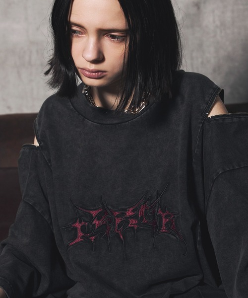 ERAR(エラー)の「【ERAR】ヴィンテージライクショルダーZIPトライバルロゴ刺繍Tシャツ(Tシャツ/カットソー・メンズ・ホワイト系1/ブラック系2/ブラック系1・XL/L/M/S)」の18枚目の写真