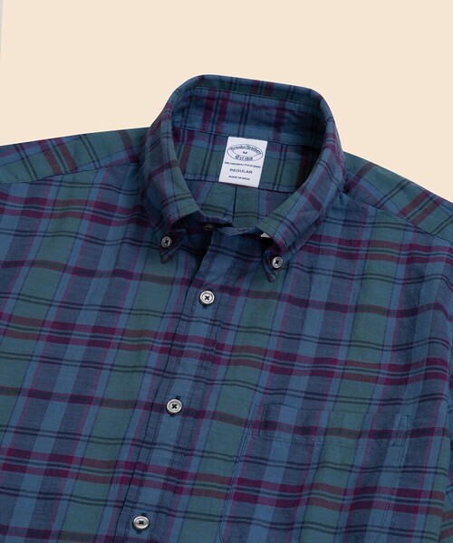 BROOKS BROTHERS（ブルックスブラザーズ）の「コットン　マドラスチェック　ショートスリーブ　カジュアルシャツ　Regular Fit（シャツ/ブラウス・メンズ・ダークブルー・LARGE/MEDIUM/SMALL/X-LARGE）」の2枚目の写真