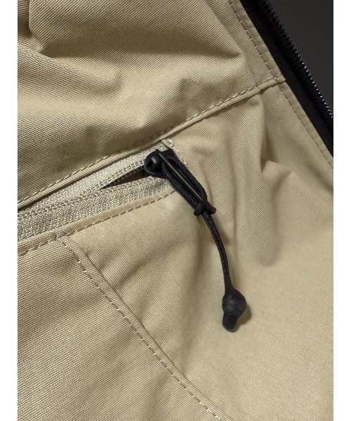 WEXLEY(ウェクスレイ)の「STEM / 20L Daypack Crinckle Nylon(ビジネスバッグ・メンズ・ブラック・ONE SIZE)」の10枚目の写真
