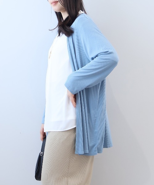 fleur by mint breeze（フルールバイミントブリーズ）の「【L～6L 大きいサイズ】【UVカット/接触冷感】【WEB限定カラーあり】テレコトッパーロングカーディガン（カーディガン/ボレロ・レディース・ブルー/グレー/ブラウン/ライトグリーン/ブラック・4L/3L/LL/5L/6L）」の14枚目の写真
