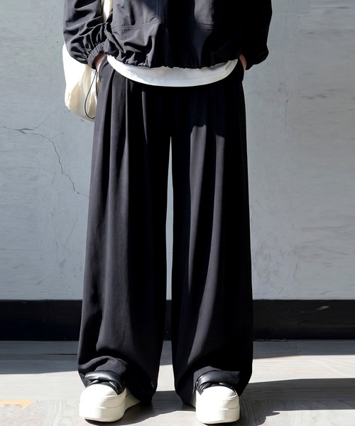 antiqua(アンティカ)の「吸水速乾 UVカット ロング ワイドパンツ(その他パンツ・レディース・ブラック・MEDIUM/LARGE)」の5枚目の写真