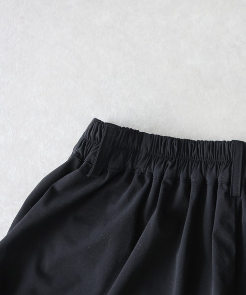 antiqua(アンティカ)の「吸水速乾 UVカット ロング ワイドパンツ(その他パンツ・レディース・ブラック・MEDIUM/LARGE)」の8枚目の写真