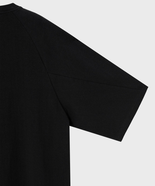 NONBLANK（ノンブランク）の「ラグランハーフスリーブTシャツ_BLACK（Tシャツ/カットソー・メンズ・その他・LARGE/MEDIUM/X-LARGE）」の2枚目の写真