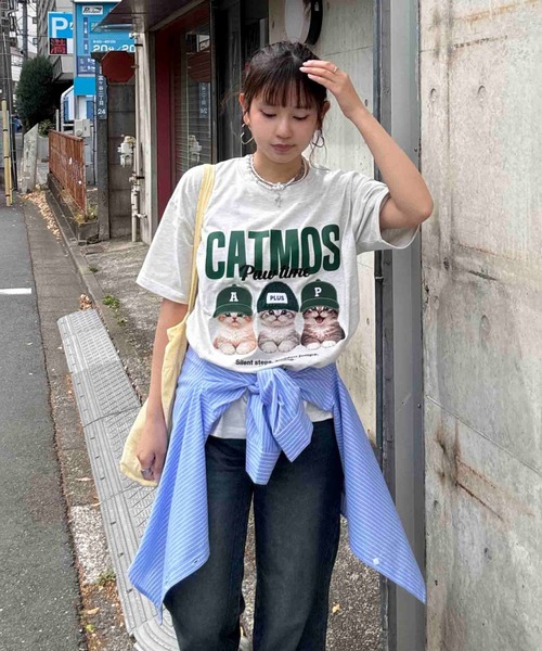 AS KNOW AS plus(アズノゥアズプラス)の「〇リアル猫ならびプリント おめかしオーバーサイズ半袖Tシャツ【UNISEX ITEM】(Tシャツ/カットソー・レディース・チャコールグレー/オフホワイト/オートミール/ブラック/ホワイト系/サックスブルー系/ベージュ系・FREE)」の10枚目の写真