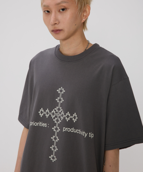 bounDary（バウンダリー）の「クロスライングラフィックセミオーバーフィット半袖Tシャツ[チャコール]（Tシャツ/カットソー・レディース・その他・1/2/3）」の3枚目の写真