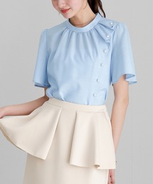 WHITE JOOLA（ホワイトジョーラ）の「【 着るだけで華やぐ 】 サマーメランジクロス・アシメフリルパールブラウス（シャツ/ブラウス）」