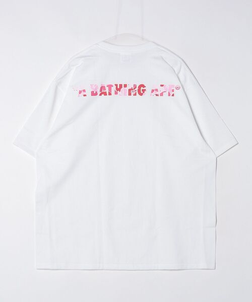 A BATHING APE(アベイシングエイプ)の「ABC CAMO ONE POINT TEE(Tシャツ/カットソー・メンズ・ホワイト×ピンク/ホワイト×ブルー/ホワイト×グリーン・XXX-LARGE/XX-LARGE/MEDIUM/LARGE/X-LARGE/SMALL)」の15枚目の写真