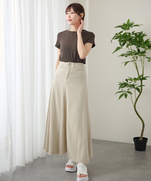 DAYRA(デイラ)の「ハイウエスト フレア デニム ロング スカート(デニムスカート・レディース・ブルー/ネイビー/ベージュ・XL/L/M/S)」の17枚目の写真