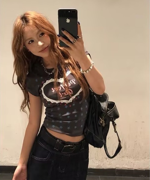 AsheKsha(アシクシャ)の「星柄フルプリントショルダーパッド半袖Tシャツ(Tシャツ/カットソー・レディース・グレー・M)」の8枚目の写真