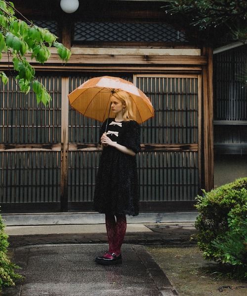 et.UNiVER(エトユニベール)の「Baloom ribbon dress(ドレス・レディース・ブラック/オフホワイト/ピンク・M-Long/M-Short/MEDIUM)」の5枚目の写真