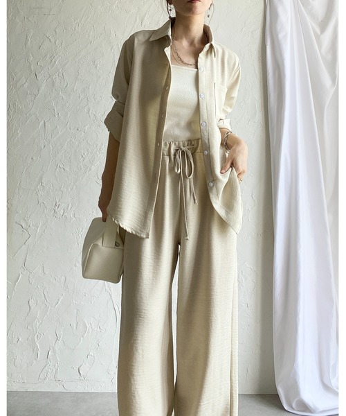 She's Closet(シーズクローゼット)の「長袖 無地 オーバーサイズシャツ ワイドパンツ セットアップ(セットアップ・レディース・アイボリー/モカ/ブラック・FREE)」の4枚目の写真