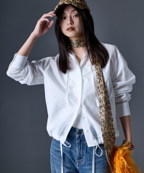 GEVS.（ジェイヴィス）の「シアーパーカーシャツ＜大きいサイズ有＞GEVS.（シャツ/ブラウス・レディース・ブラック/オフホワイト・M/3L/5L/4L/LL/L）」の22枚目の写真