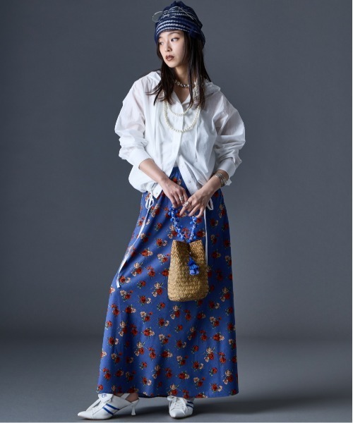 GEVS.（ジェイヴィス）の「シアーパーカーシャツ＜大きいサイズ有＞GEVS.（シャツ/ブラウス・レディース・ブラック/オフホワイト・M/3L/5L/4L/LL/L）」の4枚目の写真