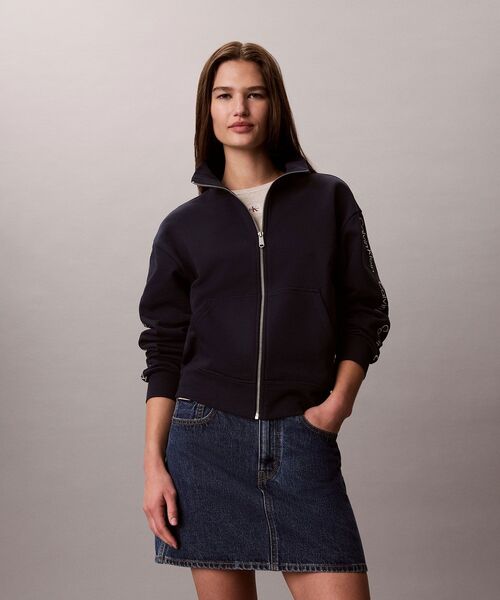 Calvin Klein（カルバン・クライン）の「ロゴテープフルシップジャケット（スウェット・レディース・オフホワイト/ネイビー・XS/M/S）」の10枚目の写真