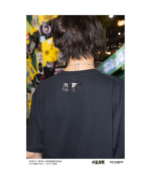 AIR TWOKYO(エアトゥーキョー)の「TVアニメ『呪術廻戦』第3弾 シーンイラスト Tシャツ4(宿儺)(Tシャツ/カットソー・レディース・ブラック・MEDIUM/SMALL/XX-LARGE/X-LARGE/LARGE)」の2枚目の写真