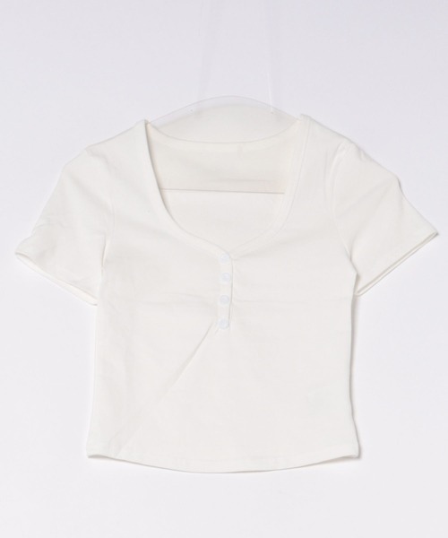 Chiina(チーナ)の「【Chiina】Vネックショートスリーブトップス(Tシャツ/カットソー・レディース・ブラック/グレー/イエロー/ホワイト・FREE)」の5枚目の写真