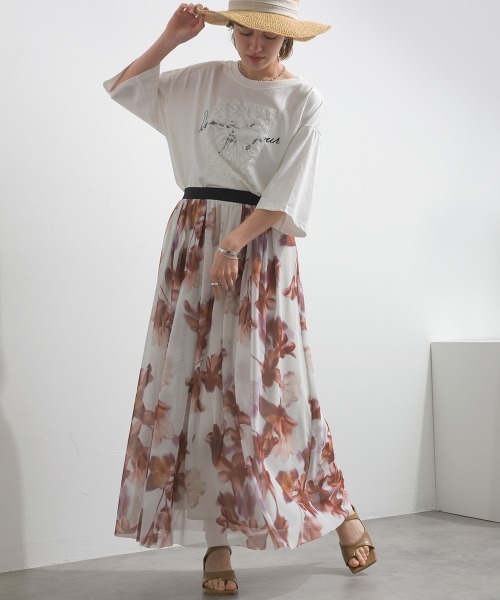 MAFRAIS(マフレ)の「花柄チュールギャザースカート(スカート・レディース・ラベンダー/ブラック/オフホワイト・FREE)」の9枚目の写真