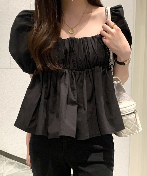 Vipoa(ヴィポア)の「Volume gather puff blouse(シャツ/ブラウス・レディース・アイボリー/ブラック/ホワイト・FREE)」の3枚目の写真