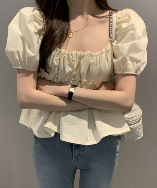 Vipoa(ヴィポア)の「Volume gather puff blouse(シャツ/ブラウス・レディース・アイボリー/ブラック/ホワイト・FREE)」の12枚目の写真