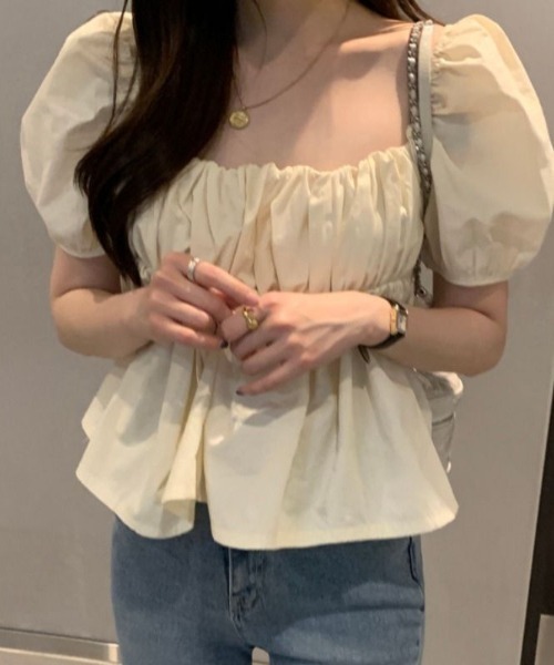 Vipoa(ヴィポア)の「Volume gather puff blouse(シャツ/ブラウス・レディース・アイボリー/ブラック/ホワイト・FREE)」の13枚目の写真