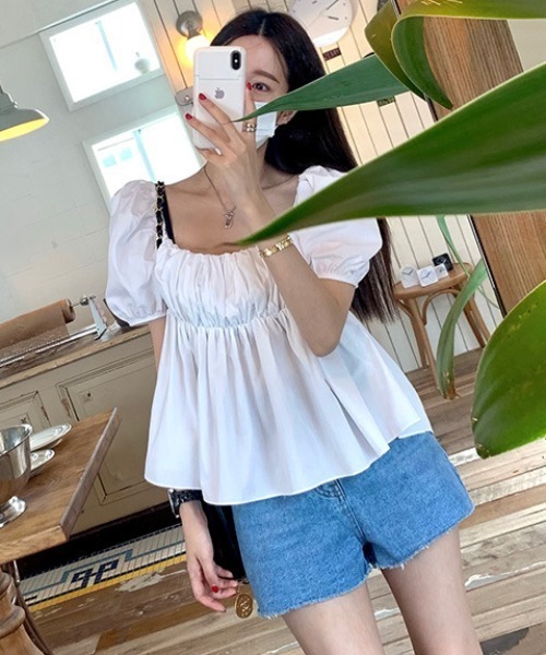 Vipoa(ヴィポア)の「Volume gather puff blouse(シャツ/ブラウス・レディース・アイボリー/ブラック/ホワイト・FREE)」の5枚目の写真