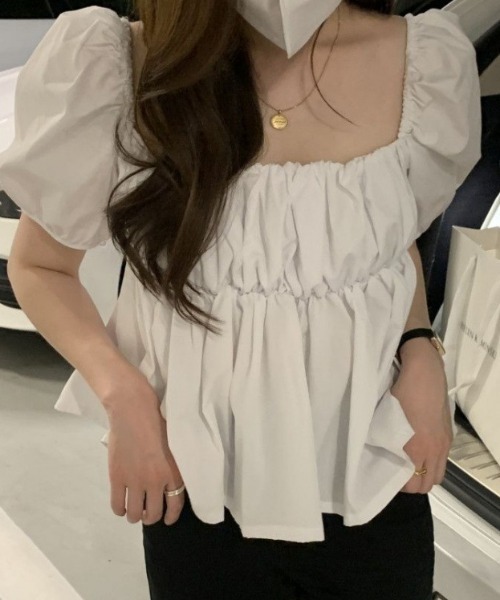 Vipoa(ヴィポア)の「Volume gather puff blouse(シャツ/ブラウス・レディース・アイボリー/ブラック/ホワイト・FREE)」の22枚目の写真