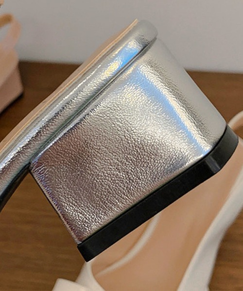 shoes365(シューズスリーシックスファイヴ)の「SHOES 365リボン スクエアトゥ バックストラップ 太ヒール サンダルパンプス (SS)(パンプス・レディース・アイボリー/シルバー・23.0cm/23.5cm/24.0cm/24.5cm)」の19枚目の写真