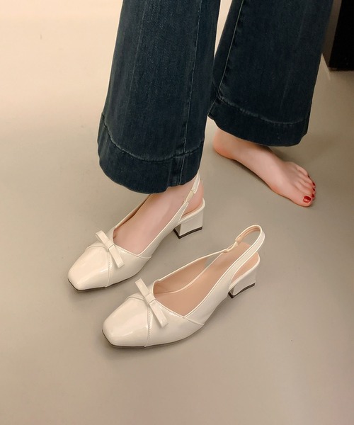shoes365(シューズスリーシックスファイヴ)の「SHOES 365リボン スクエアトゥ バックストラップ 太ヒール サンダルパンプス (SS)(パンプス・レディース・アイボリー/シルバー・23.0cm/23.5cm/24.0cm/24.5cm)」の14枚目の写真