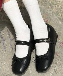 DIFFERSHOE（ディファーシュー）の「ベルリン スクエア リボン メリージェーン 5CM [レザー]（バレエシューズ）」