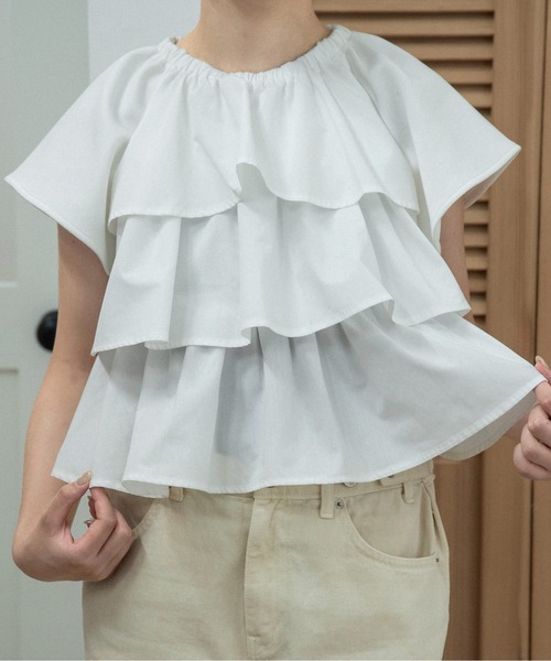 Топ с многоярусной волановой отделкой — mixed material tiered ruffle top