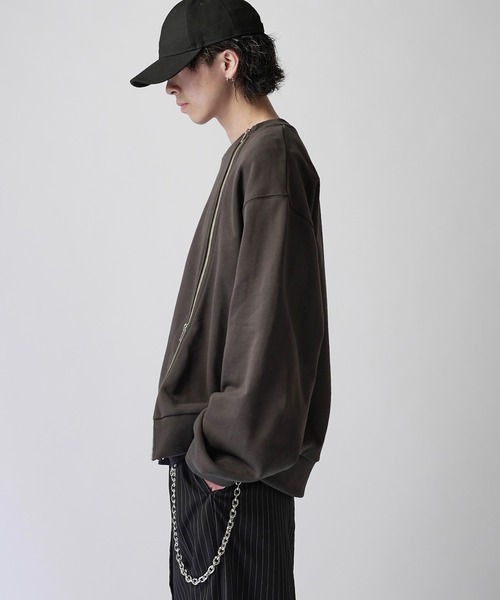 Lui's(ルイス)の「【Neucon】TWIST-ZIP VOLUME OVER SWEAT / ツイストジップボリュームオーバースウェットプルオーバー / セットアップ対応(スウェット・メンズ・ブラック/チャコールグレー/杢グレー・2/1)」の7枚目の写真