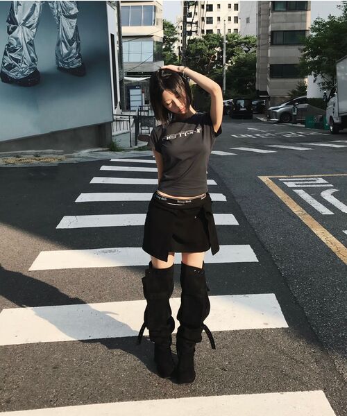 ZIZEMUSEUM（ジゼミュージアム）の「LAYERED SNAP WRAP SKIRT (BLACK)（スカート・レディース・その他・OS）」の6枚目の写真