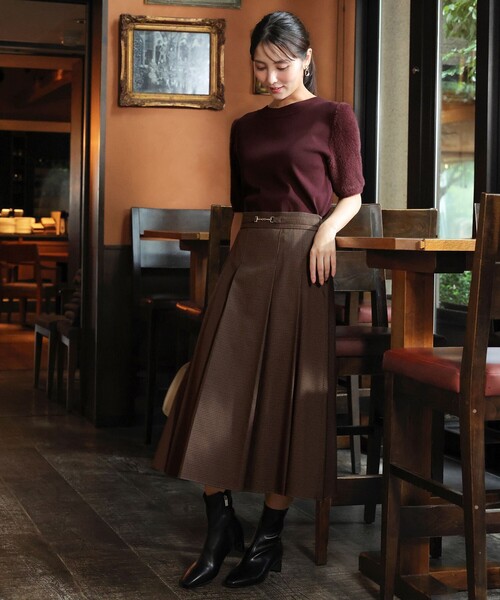 ANY SIS(エニィスィス)の「フェザースリーブ ニット(ニット/セーター・レディース・ライトグレー系/ベージュ系・X-SMALL)」の4枚目の写真