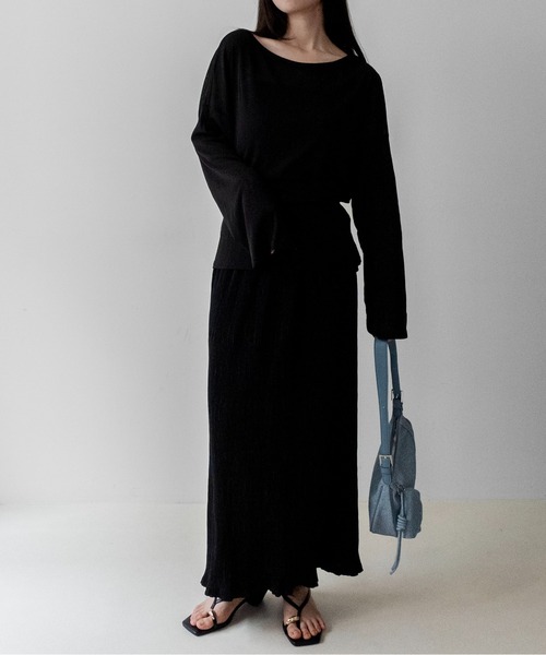 on:nue(オンニュ)の「【on:nue】ワッシャープリーツタイトナロースカート /26-27 AW COLLECTION(スカート・レディース・ホワイト/ブラック・FREE)」の21枚目の写真